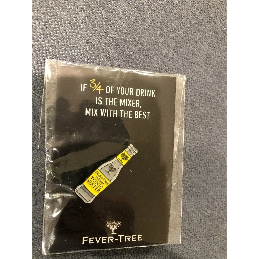 NEW!‎ Fever Tree tonic bartender pin/button